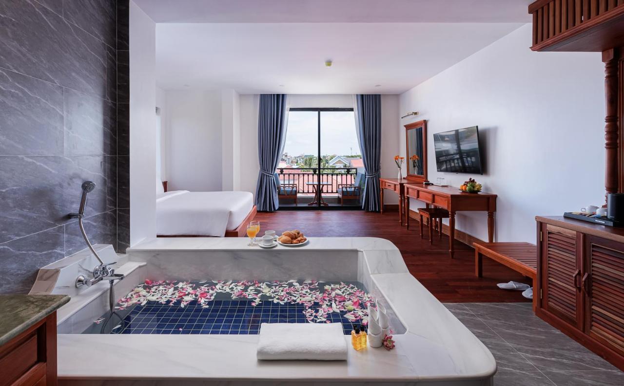 Two Seasons Siem Reap Hotel المظهر الخارجي الصورة Deluxe Pool Access